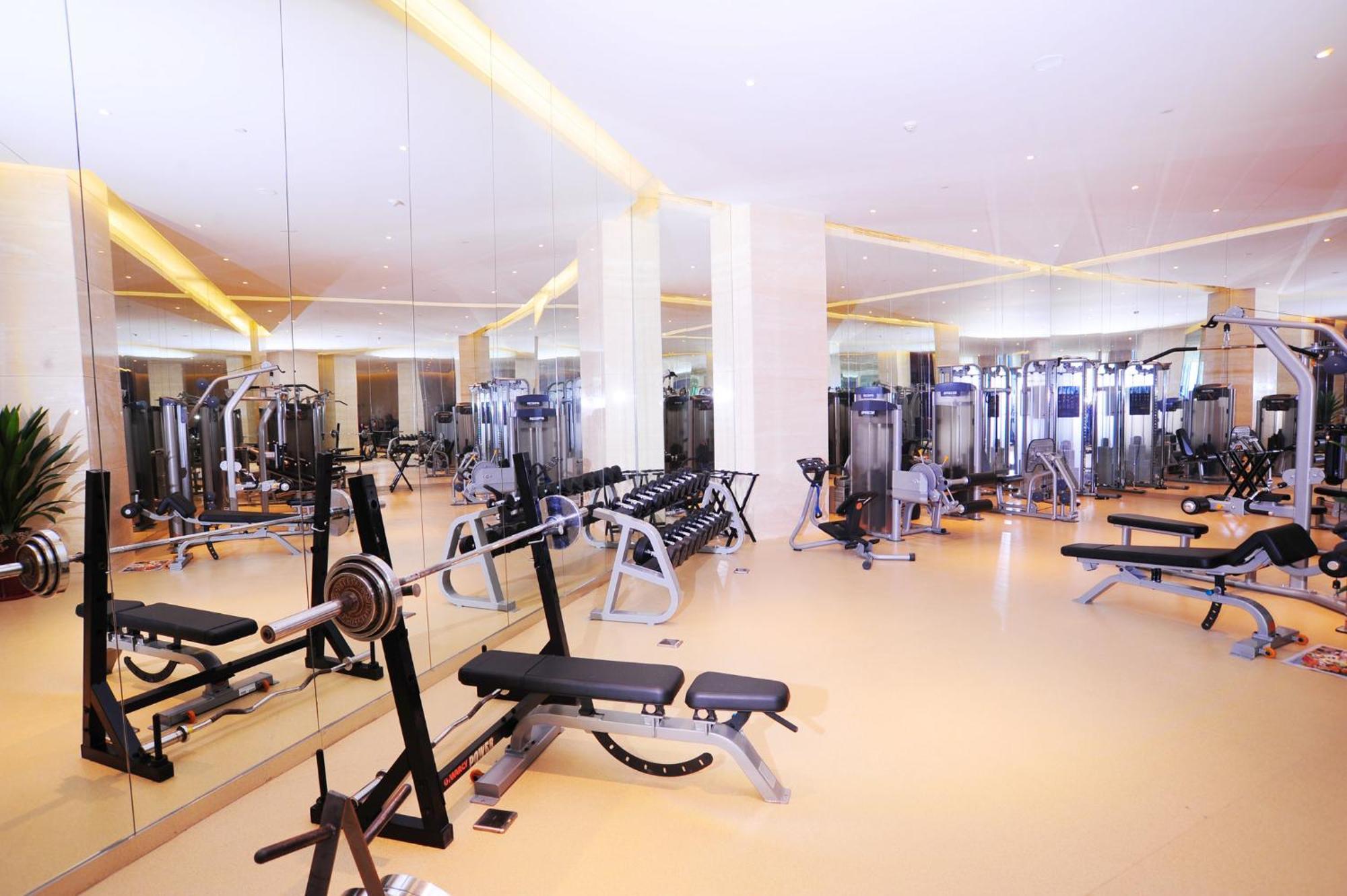 Intercontinental Jinan City Center By Ihg Экстерьер фото