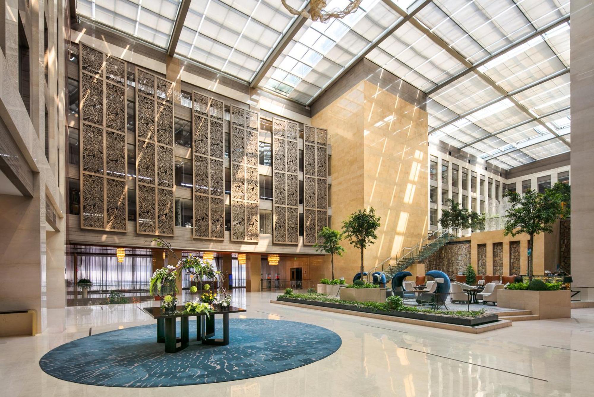 Intercontinental Jinan City Center By Ihg Экстерьер фото