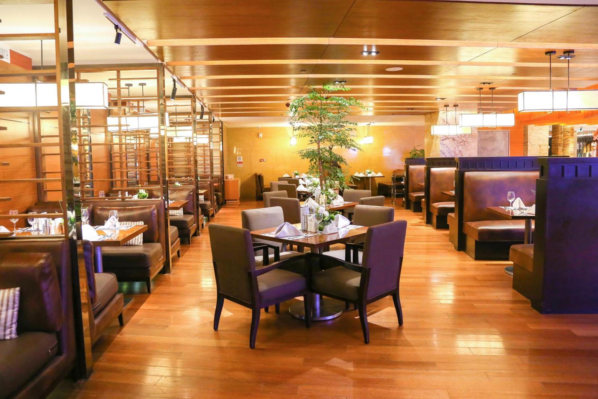 Intercontinental Jinan City Center By Ihg Экстерьер фото