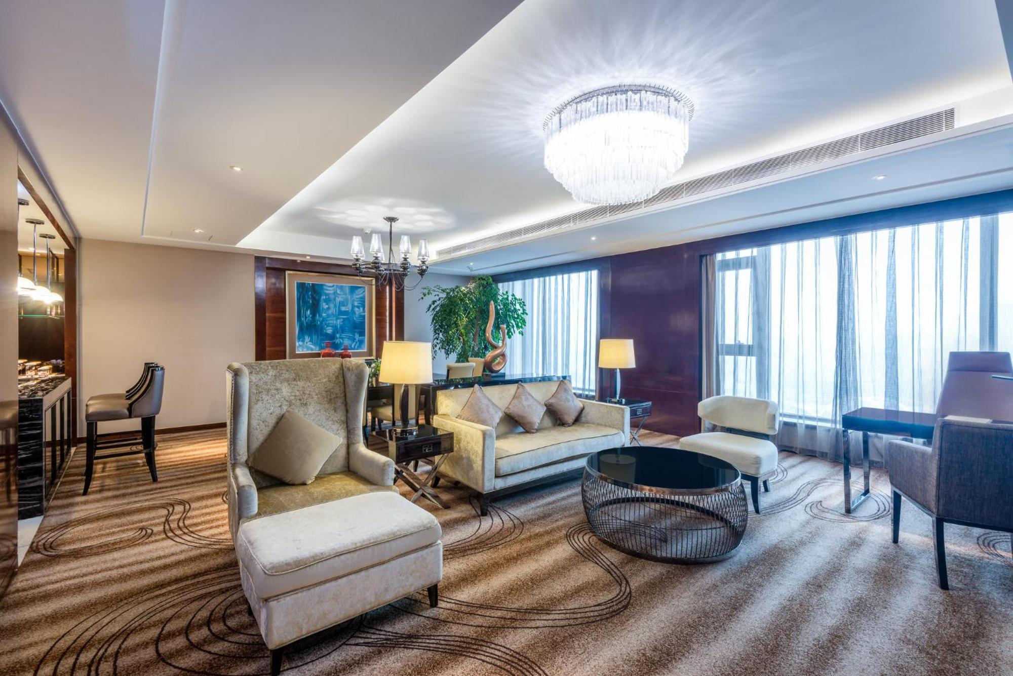 Intercontinental Jinan City Center By Ihg Экстерьер фото